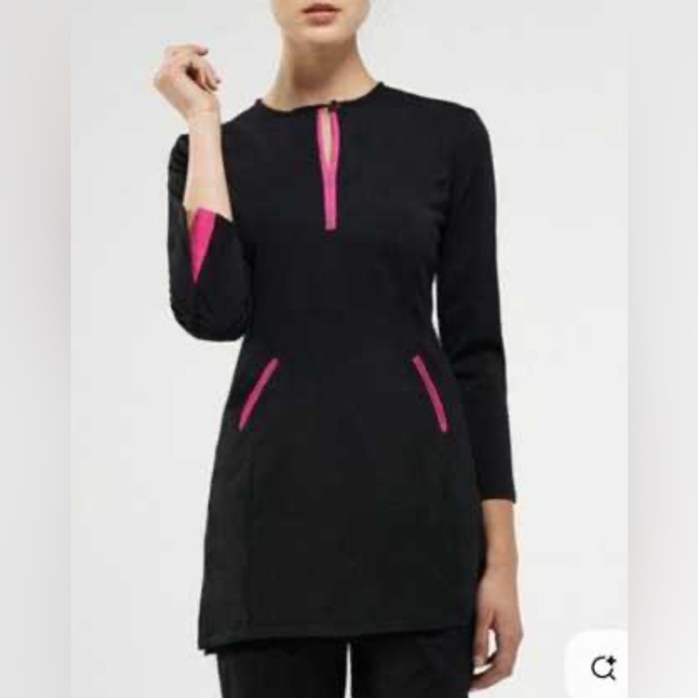 Noel Asmar Uniforms Coco Tunic‎ Hot Pink and Black Size Large